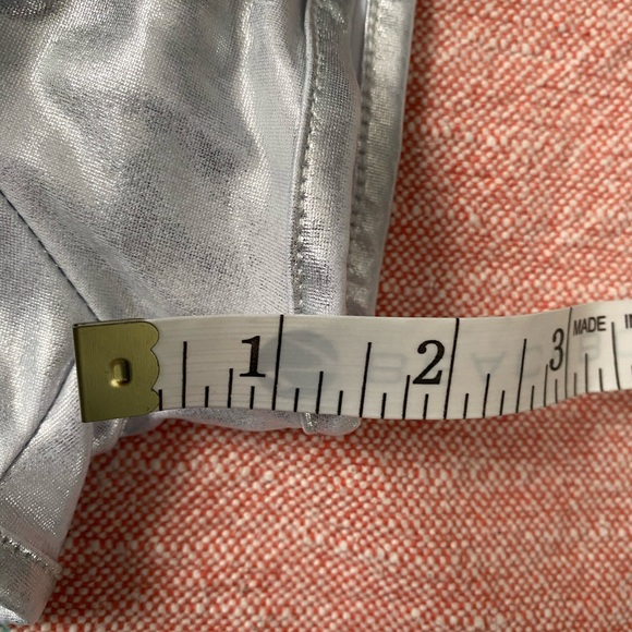 Pumpkino silver shorts juniors large - Picture 6 of 9